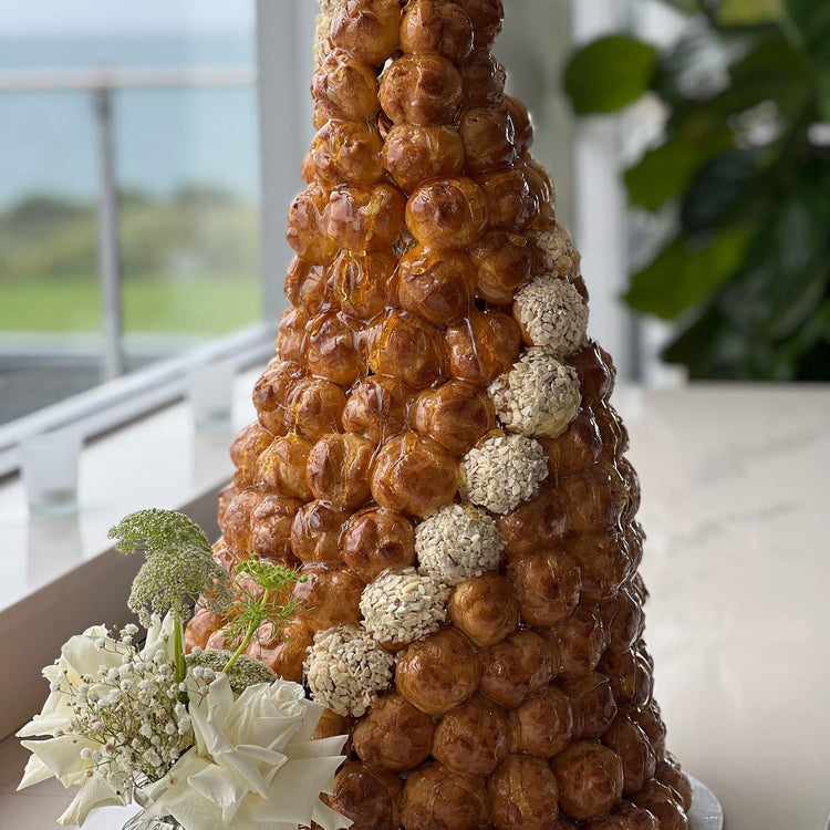 Croquembouche