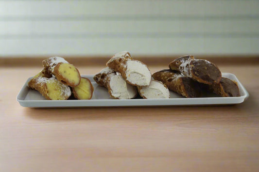 Cannoli Shell with Mini Cannoli