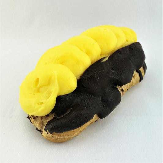 Chocolate Eclairs Large